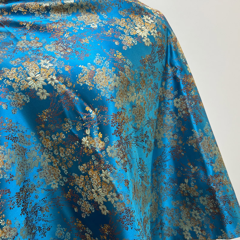 Pre-cut Vibrant Shiny Floral S - Art Craft Upholstery 评论和价格